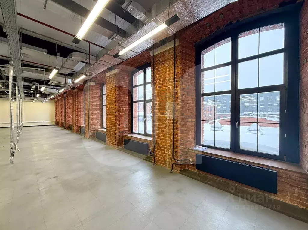 Офис в Москва Варшавское ш., 9С1Б (2479 м) - Фото 1