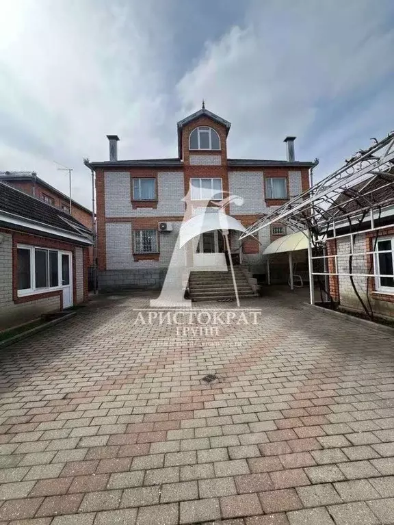 Дом в Ставропольский край, Железноводск городской округ, пос. ... - Фото 1