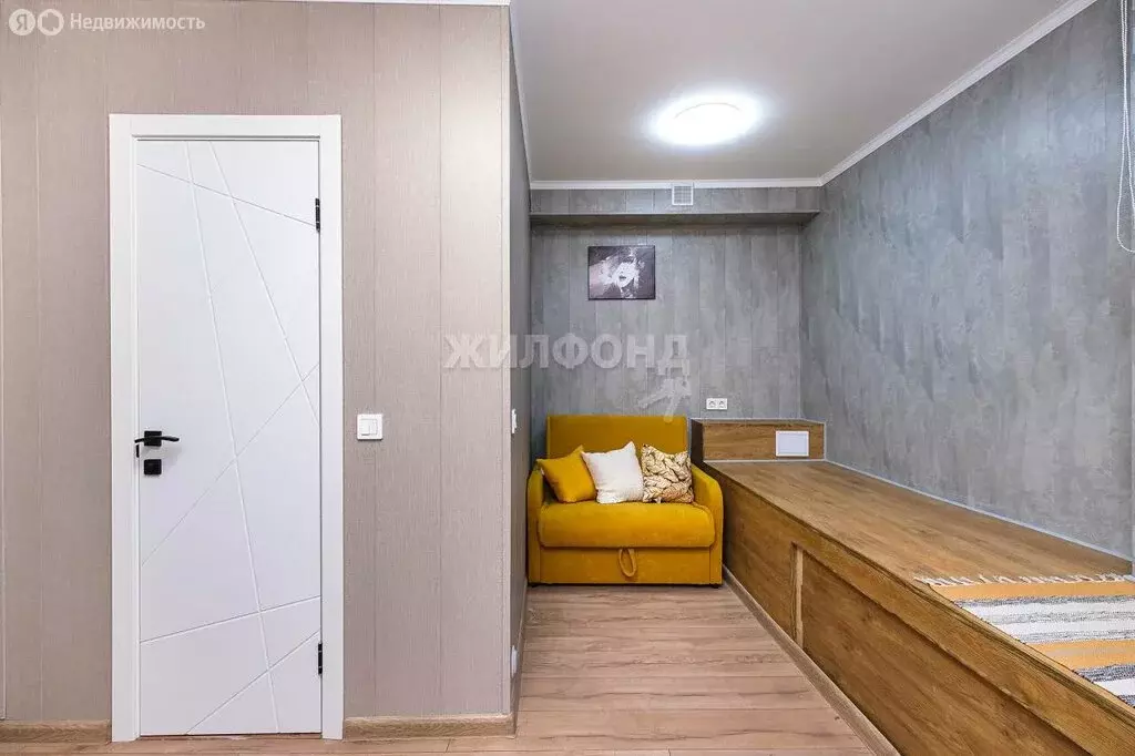 Квартира-студия: Новосибирск, Мирная улица, 10 (18 м) - Фото 1
