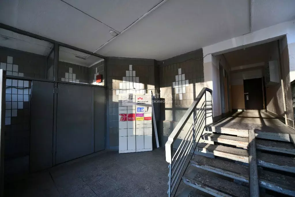 Продается 2-комнатная квартира - Фото 1