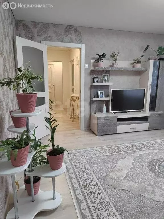 2-комнатная квартира: Тобольск, 9-й микрорайон, 34 (51.9 м) - Фото 2