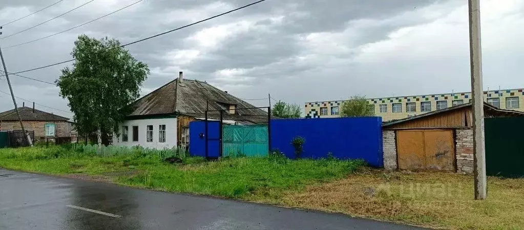 Дом в Курганская область, с. Половинное ул. Мира, 22 (50 м) - Фото 2