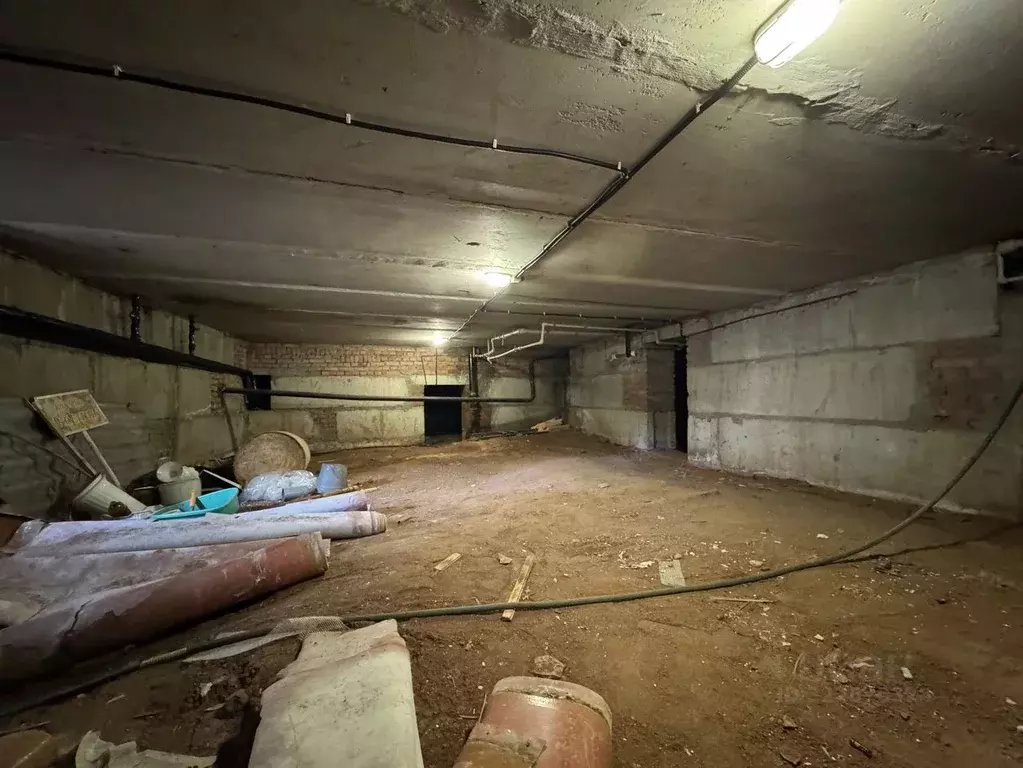 Помещение свободного назначения в Кировская область, Киров ул. ... - Фото 1