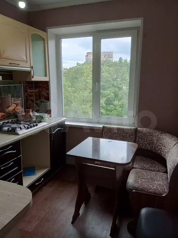 2-к. квартира, 43 м, 5/5 эт. - Фото 1