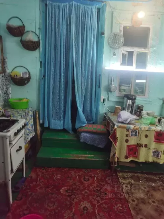 Дом в Саратовская область, Энгельсский район, с. Красный Яр ул. Карла ... - Фото 1