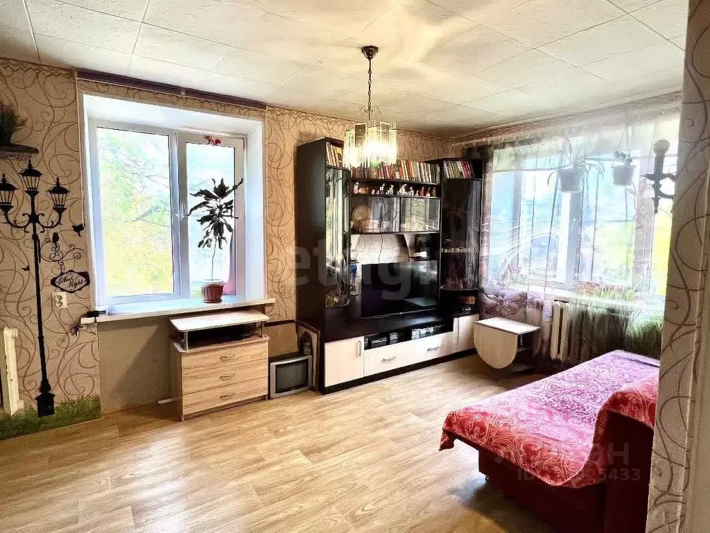 1-к кв. Ленинградская область, Кириши просп. Ленина, 4 (31.5 м) - Фото 1