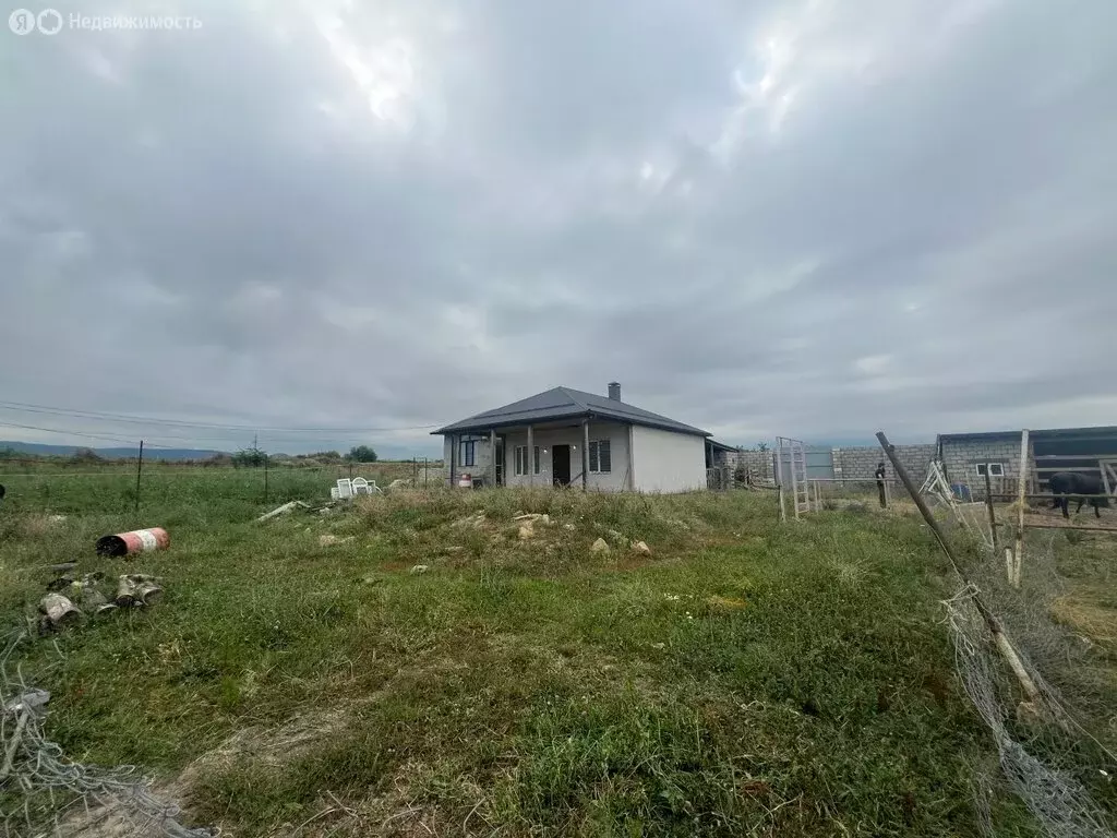 Дом в Дербент, улица Назима Казиахмедова (88 м) - Фото 2