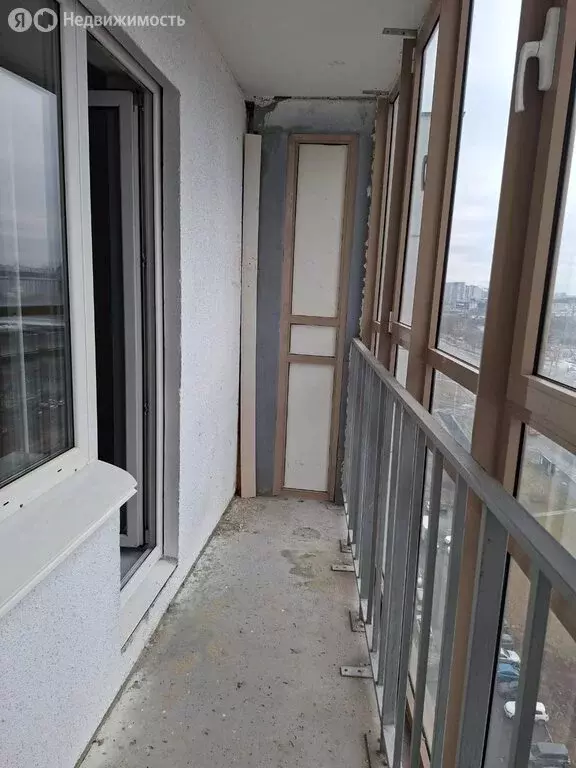 Квартира-студия: Челябинск, улица Университетская Набережная, 44 (23.5 ... - Фото 1