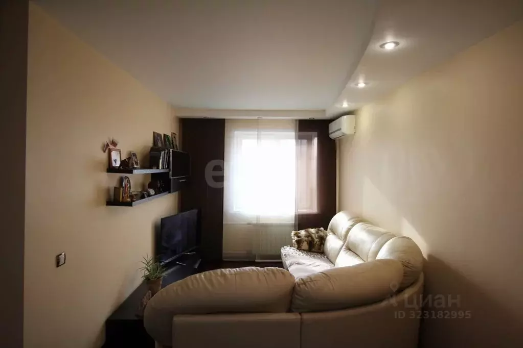 2-к кв. Красноярский край, Красноярск ул. Алексеева, 17 (61.3 м) - Фото 1