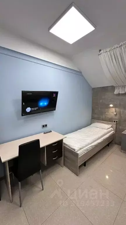 Комната Калининградская область, Балтийск ул. А. Романова, 11Б - Фото 1
