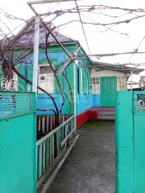 Дом в Краснодарский край, Красноармейский район, Трудобеликовское ... - Фото 1
