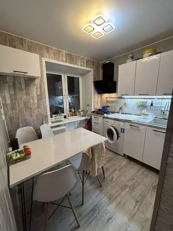 2-к. квартира, 46 м, 5/5 эт. - Фото 0