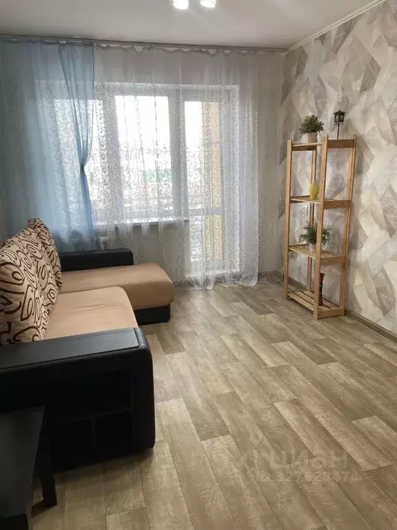 1-к кв. Омская область, Омск ул. Чехова, 3 (34.0 м) - Фото 2