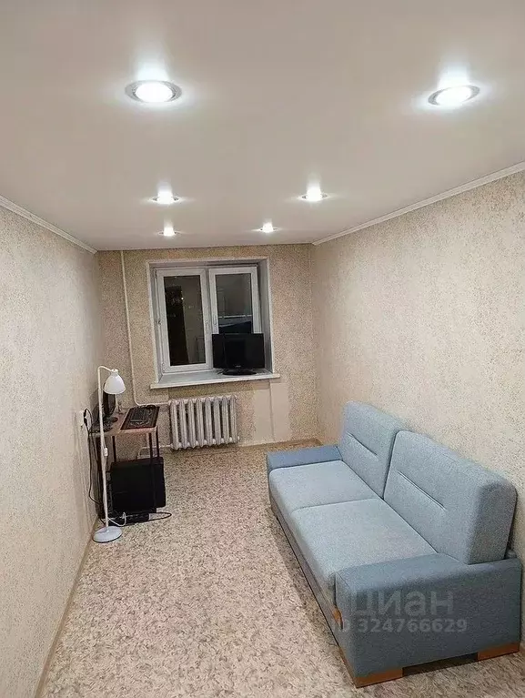 2-к кв. Тюменская область, Тюмень ул. 50 лет ВЛКСМ, 79 (43.2 м) - Фото 2