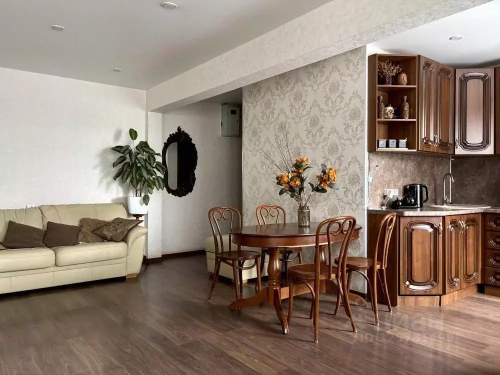 3-к кв. Иркутская область, Иркутск ул. Литвинова, 4 (62.0 м) - Фото 2