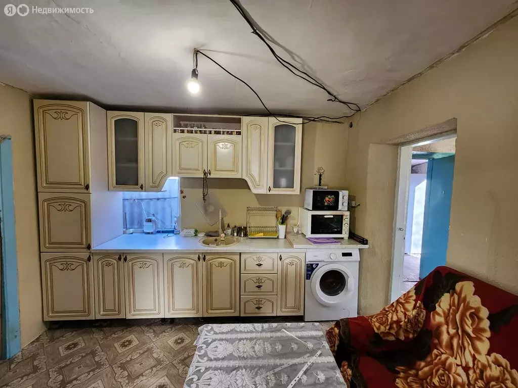 Дом в Ставрополь, Ленинский район, микрорайон № 8, Ессентукская улица, ... - Фото 1