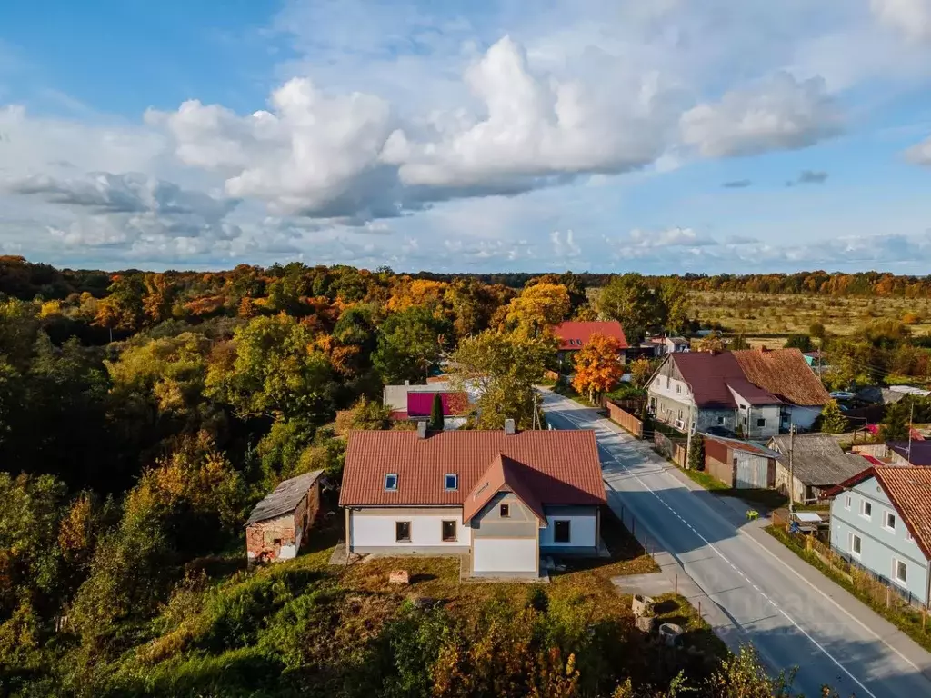 Дом в Калининградская область, Гвардейский муниципальный округ, пос. ... - Фото 2