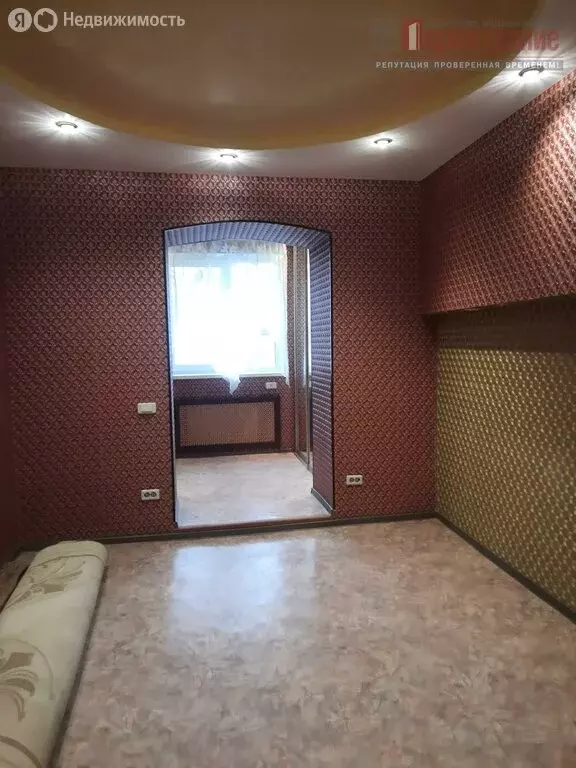 3-комнатная квартира: Астрахань, Заводская площадь, 98 (64.8 м) - Фото 1