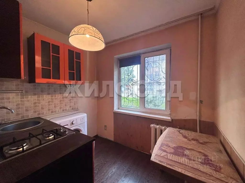 2-к кв. Алтайский край, Барнаул ул. Юрина, 116 (44.4 м) - Фото 2