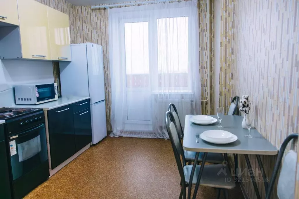 1-к кв. Удмуртия, Ижевск Фронтовая ул., 4 (40.0 м) - Фото 2