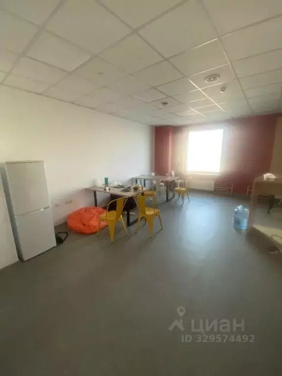 Помещение свободного назначения в Саха (Якутия), Якутск просп. Ленина, ... - Фото 2