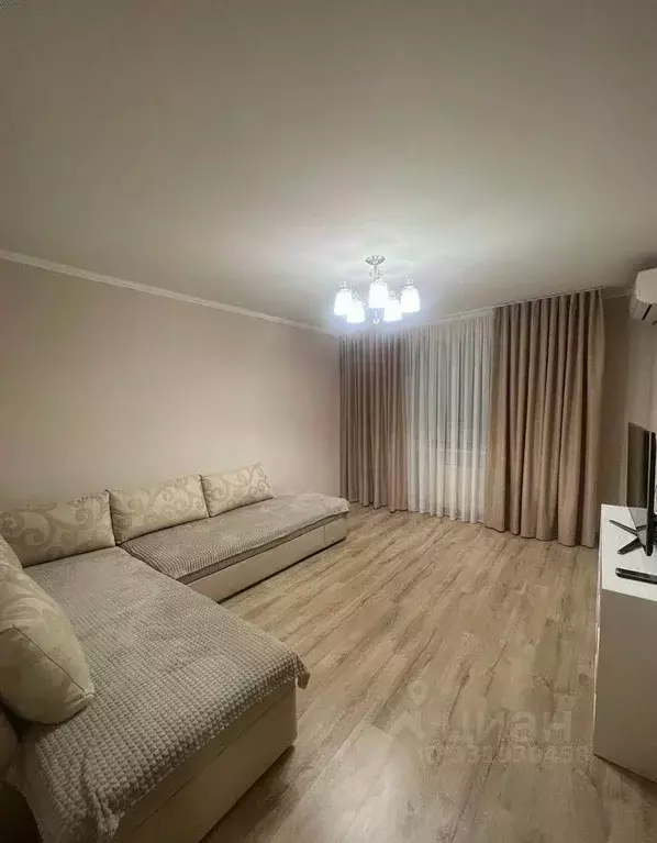 2-к кв. Крым, Симферополь ул. Самокиша, 10А (54.0 м) - Фото 1