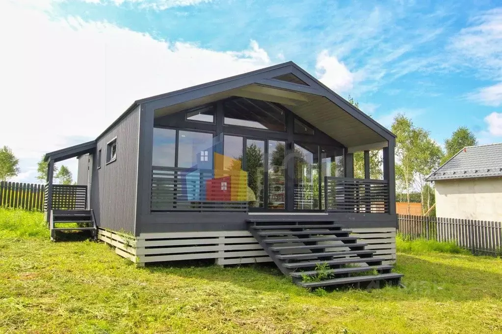 Дом в Тульская область, Алексин городской округ, с. Бунырево  (90 м) - Фото 1