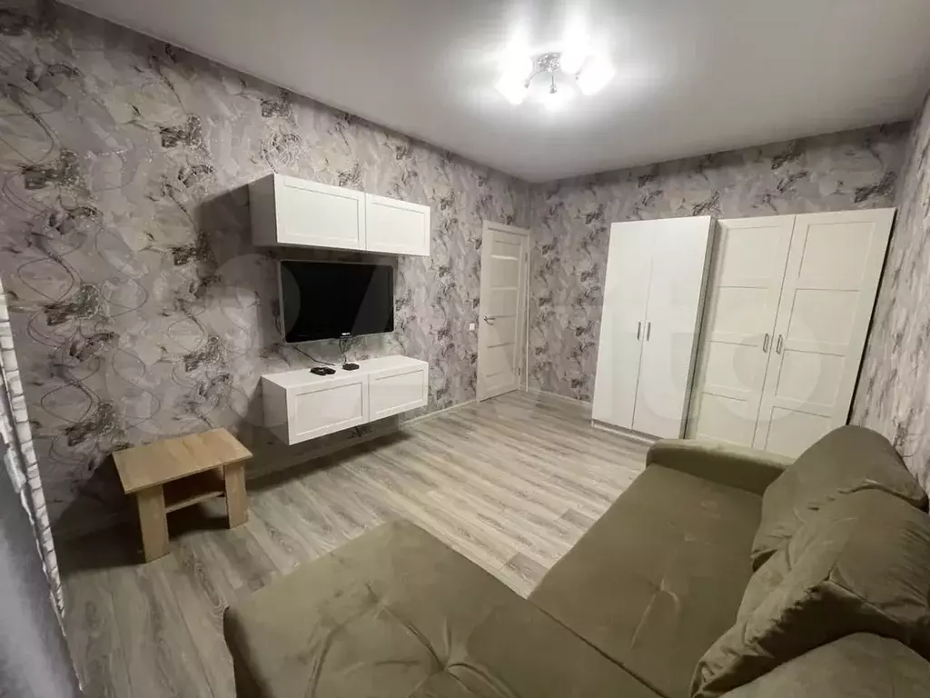 1-к. квартира, 38 м, 8/16 эт. - Фото 1
