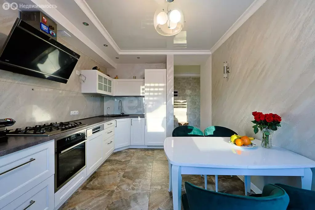 4-комнатная квартира: Калининград, улица Аллея Смелых, 188А (101.6 м) - Фото 1