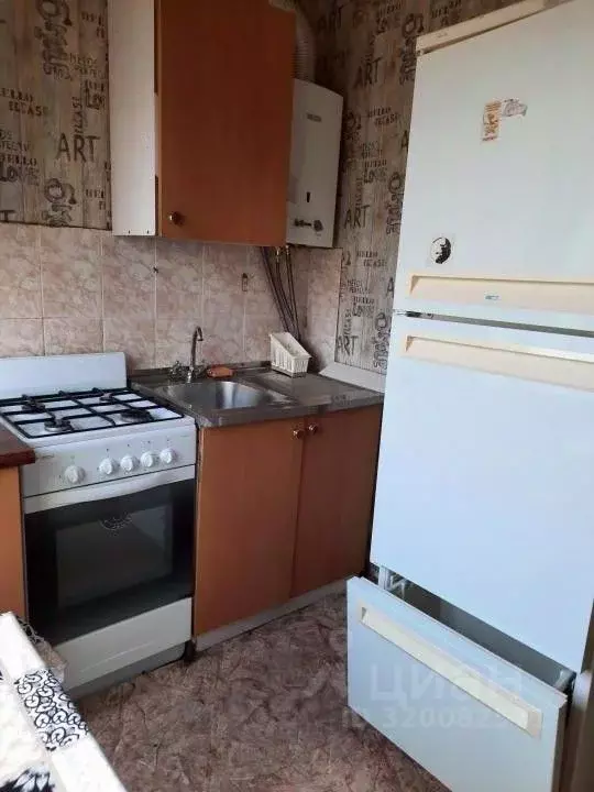 1-к кв. Омская область, Тевриз рп ул. Карбышева, 3 (37.0 м) - Фото 1