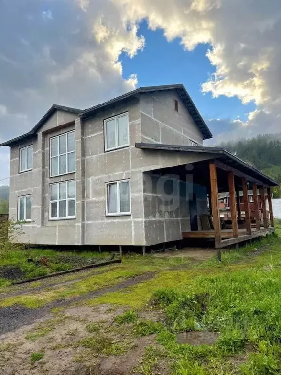 Дом в Красноярский край, Красноярск ул. Аксеновского, 97 (150 м) - Фото 1