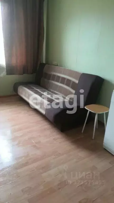 Комната Красноярский край, Красноярск ул. Калинина, 12 (12.8 м) - Фото 1