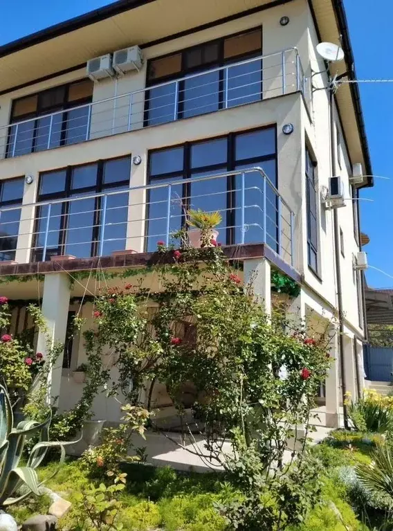 Дом в Краснодарский край, Сочи пос. Вардане,  (278 м) - Фото 0