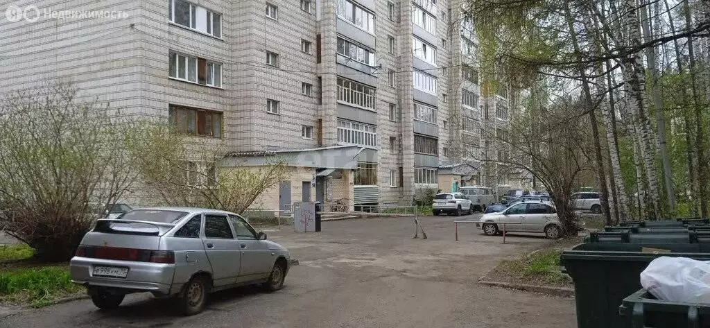 4-комнатная квартира: Томск, микрорайон Академгородок, Академический ... - Фото 0