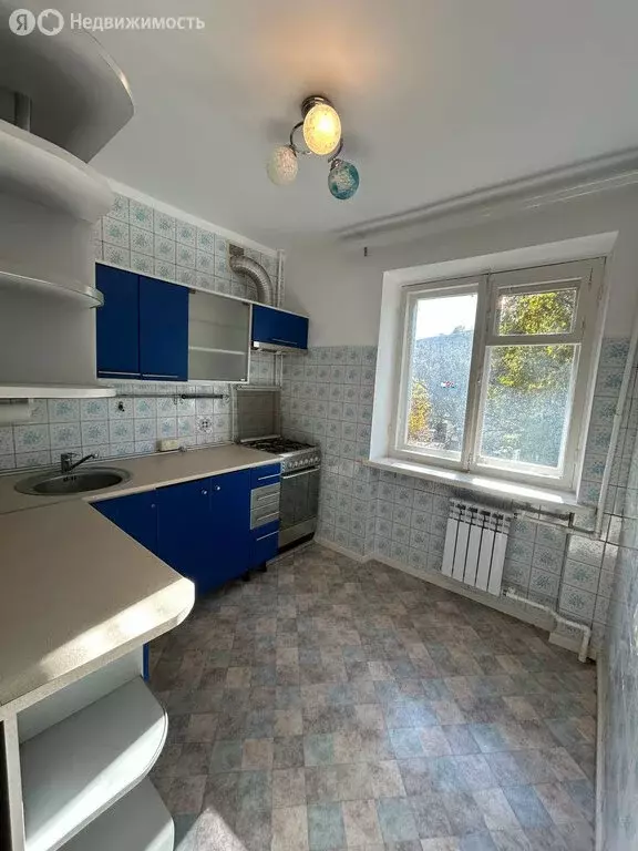 3-комнатная квартира: Симферополь, улица Воровского, 65 (65.1 м) - Фото 2