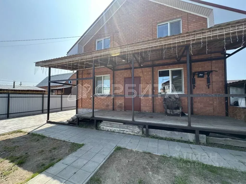 Дом в Тюменская область, Тюмень Казарово мкр, ул. Казаровская (155 м) - Фото 1