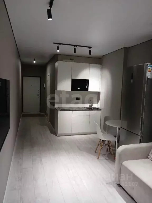 Студия Ростовская область, Ростов-на-Дону Береговая ул., 73с1 (30.0 м) - Фото 1