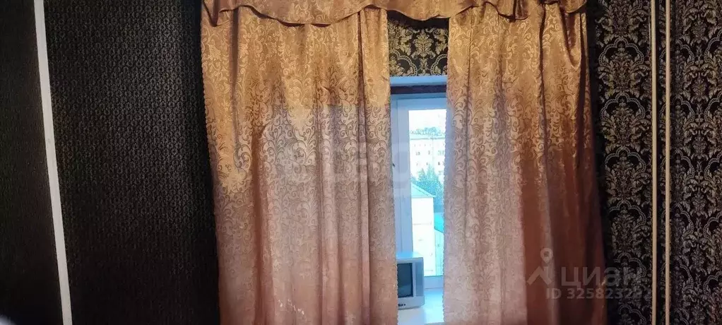 Комната Ханты-Мансийский АО, Сургут ул. Профсоюзов, 28 (18.0 м) - Фото 1