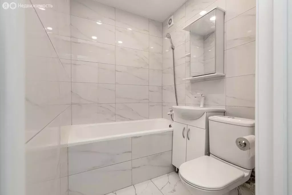 2-комнатная квартира: Новосибирск, Новогодняя улица, 7 (44 м) - Фото 1