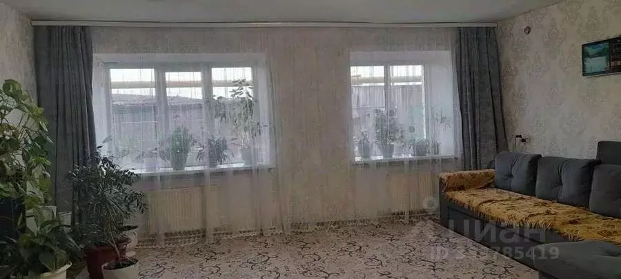 2-к кв. Татарстан, Агрыз ул. Карла Маркса, 212 (59.5 м) - Фото 1