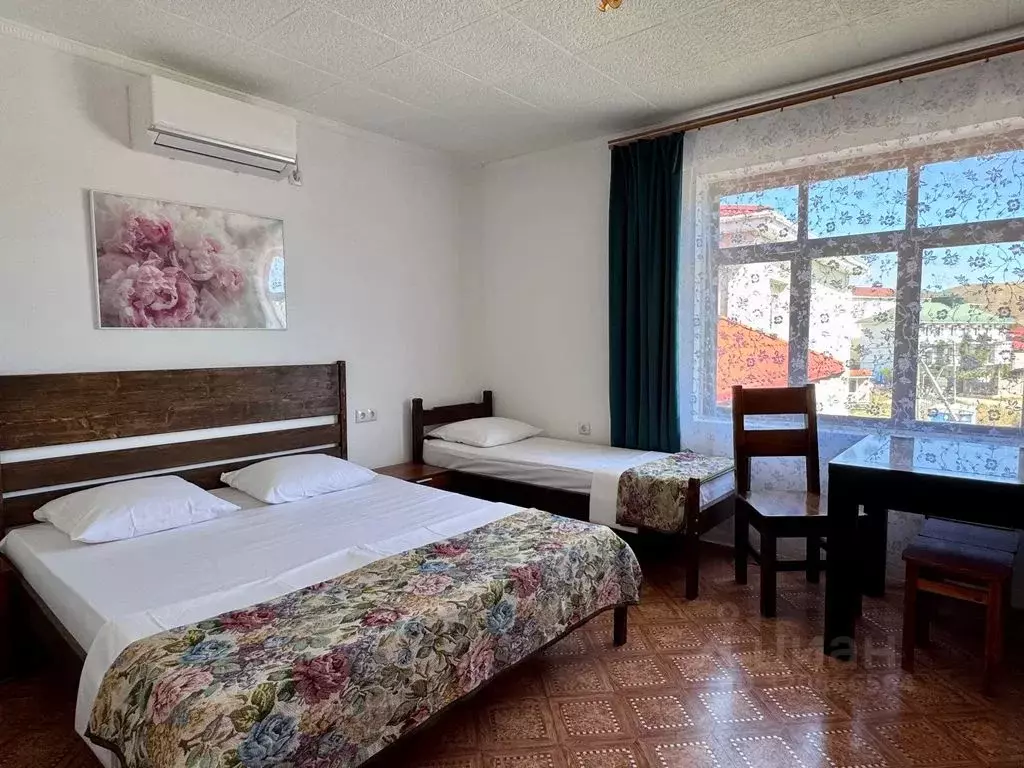 Комната Крым, Судак ул. Таврическая, 73 - Фото 2