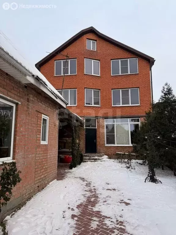 Дом в Орловский район, хутор Пролетарский (249 м) - Фото 1