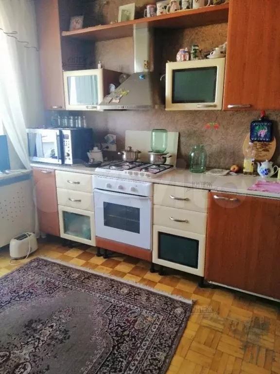 Комната 30 м в 3-к., 8/9 эт. - Фото 0