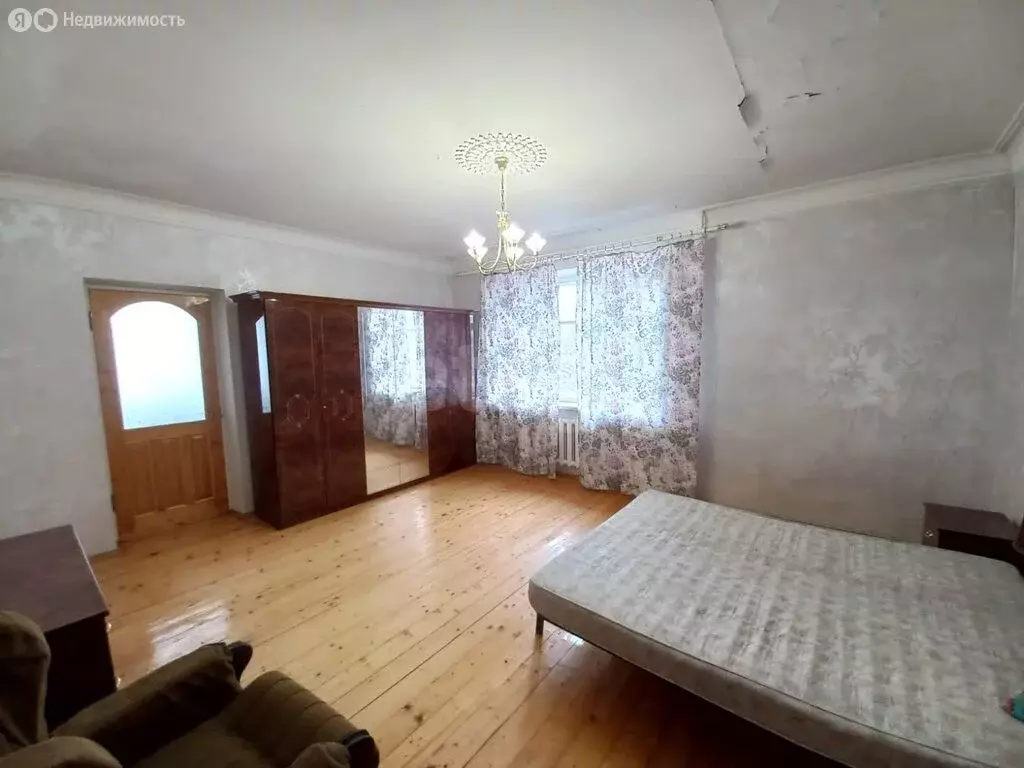 Дом в Ржев, улица Александра Фролова (522 м) - Фото 1