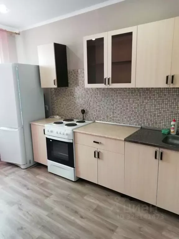 1-к кв. Самарская область, Тольятти Комсомольская ул., 84 (50.0 м) - Фото 1