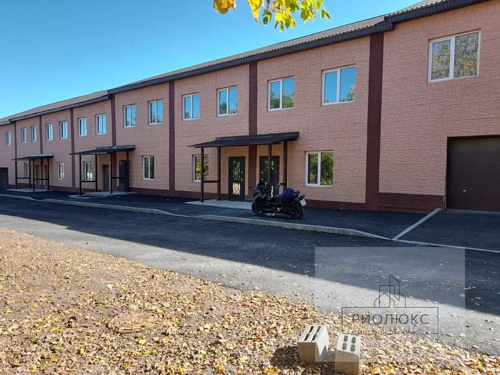 Таунхаус в Челябинская область, Магнитогорск ул. Калмыкова, 32А (156 ... - Фото 2