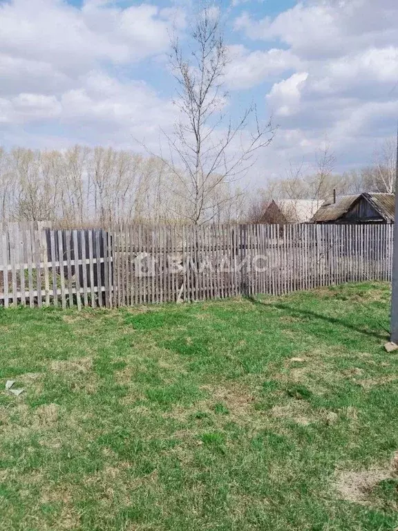 Участок в Башкортостан, Стерлитамакский район, с. Айгулево ул. ... - Фото 1