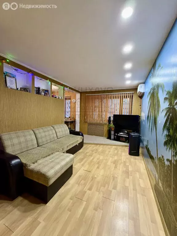 2-комнатная квартира: Нефтекамск, улица Нефтяников, 19А (41.8 м) - Фото 1