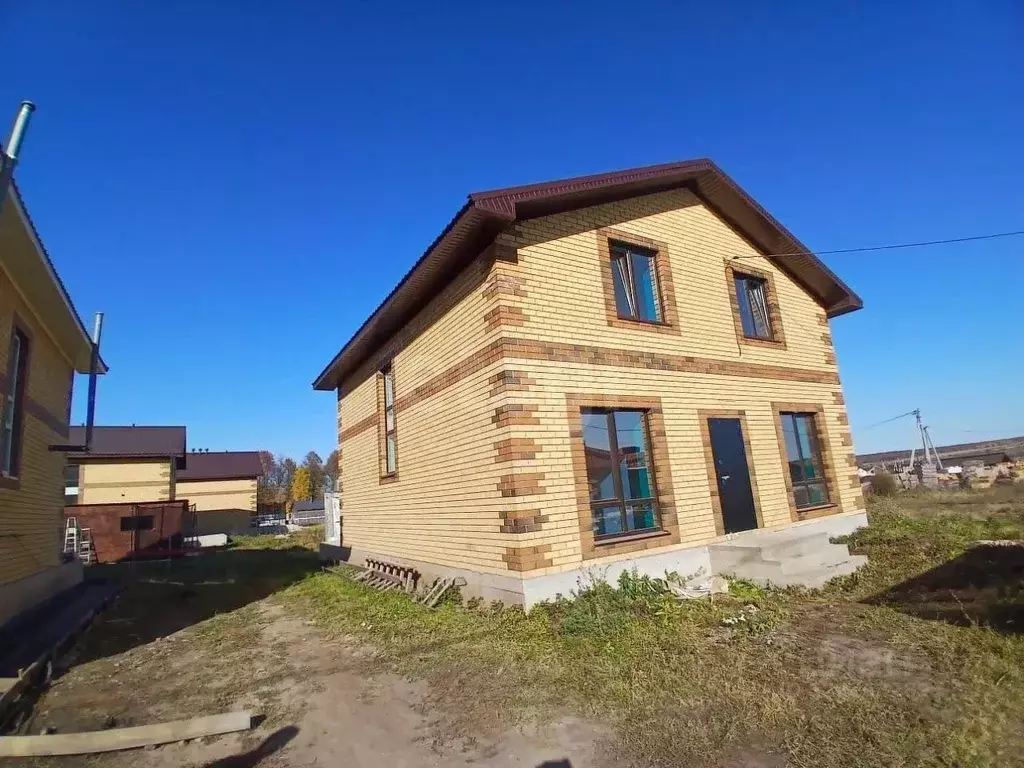 Дом в Башкортостан, Уфимский район, Русско-Юрмашский сельсовет, д. ... - Фото 1