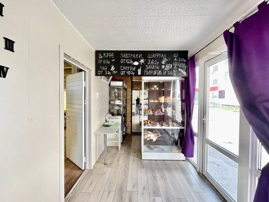 Торговая площадь в Самарская область, Ставропольский район, с. ... - Фото 2